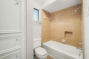 7911 Bayou Forest Dr, Houston, TX 77088 - Photo 25