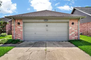 758 Rolling Mill Dr, Sugar Land, TX 77498 - Photo 5