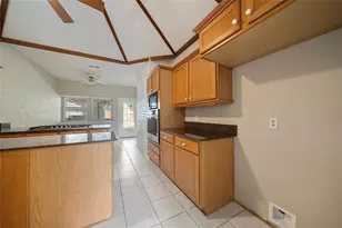 6738 W Greens Rd, Houston, TX 77066 - Photo 9