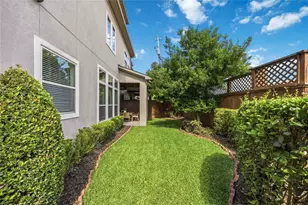 8323 Barberry Branch St, Houston, TX 77055 - Photo 35