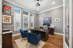 8323 Barberry Branch St, Houston, TX 77055 - Photo 11