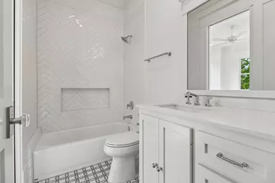826 Ralfallen Street, Houston, TX 77008 - Photo 33