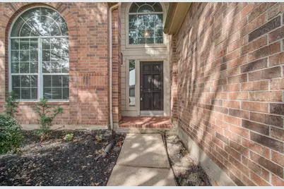 2922 Laurel Brook Lane, Pearland, TX 77584 - Photo 5