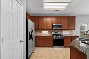 2922 Laurel Brook Ln, Pearland, TX 77584 - Photo 19