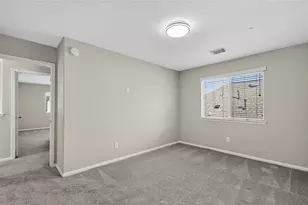 2922 Laurel Brook Ln, Pearland, TX 77584 - Photo 35