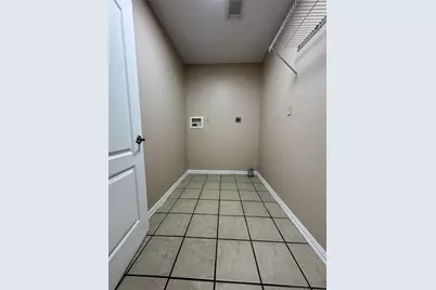 275 Buffalo Run E, Livingston, TX 77351 - Photo 17