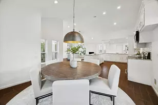 2227 Holly Knoll St, Houston, TX 77077 - Photo 9