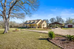 9467 Loop Rd, Bellville, TX 77418 - Photo 5