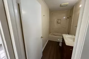 909 14th Ave N, Texas City, TX 77590 - Photo 1