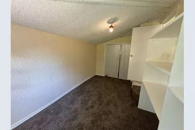 909 14th Avenue N, Texas City, TX 77590 - Photo 3