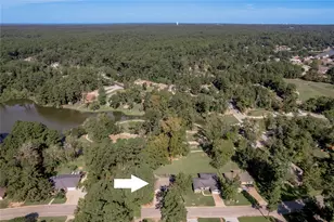 2023 E Lake Dr, Huntsville, TX 77340 - Photo 3