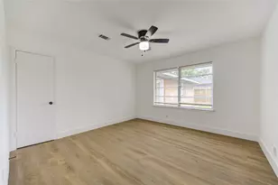 7543 Wilmerdean St, Houston, TX 77061 - Photo 25