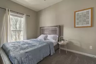 2100 Tanglewilde St, Houston, TX 77063 - Photo 27