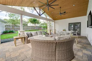 13914 Pebblebrook Dr, Houston, TX 77079 - Photo 31