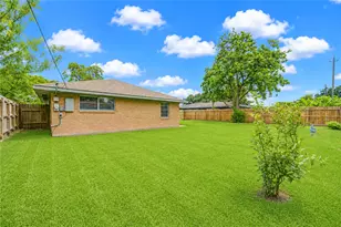 7543 Wilmerdean St, Houston, TX 77061 - Photo 39