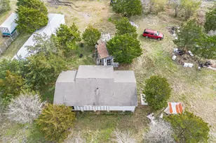 909 Ives Creek Rd, Bellville, TX 77418 - Photo 23