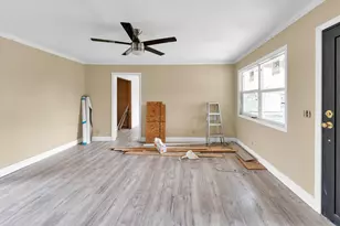 909 Ives Creek Rd, Bellville, TX 77418 - Photo 5