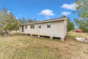 909 Ives Creek Rd, Bellville, TX 77418 - Photo 3