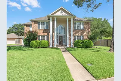 1227 Lake Estates Court, Sugar Land, TX 77498 - Photo 1