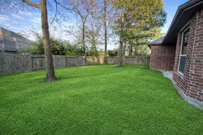 129 Autumn Forest Lane, Conroe, TX 77384 - Photo 17