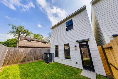 5709 Gano Street, Houston, TX 77009 - Photo 19