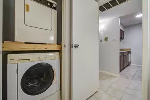 10110 Forum W Dr, Houston, TX 77036 - Photo 7