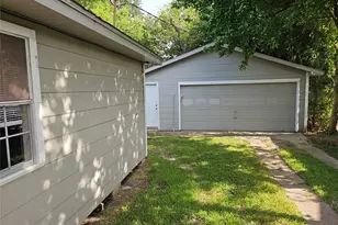 1107 9th Ave N, Texas City, TX 77590 - Photo 13