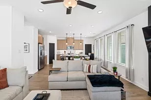 15150 Post Oak Fls Dr, Cypress, TX 77433 - Photo 25