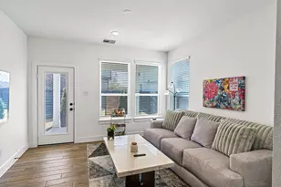 15150 Post Oak Fls Dr, Cypress, TX 77433 - Photo 9