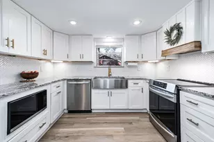 26715 Maplewood Dr, Oak Ridge North, TX 77386 - Photo 1