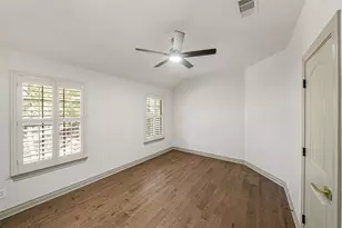 10332 Hunter Creek Ln, Conroe, TX 77304 - Photo 23