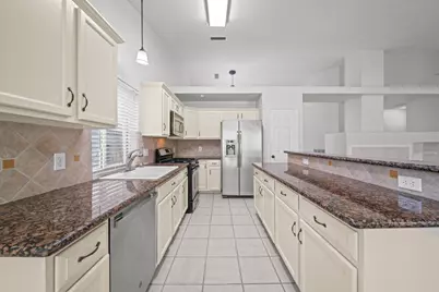 26 Maize Meadow Place, The Woodlands, TX 77381 - Photo 5