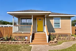 301 Enid St, Houston, TX 77009 - Photo 1