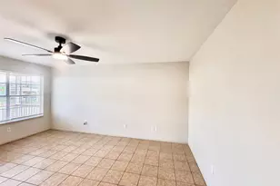 301 Enid St, Houston, TX 77009 - Photo 7