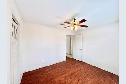 301 Enid Street, Houston, TX 77009 - Photo 19