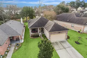 115 Harbour Town Cir, Conroe, TX 77356 - Photo 7