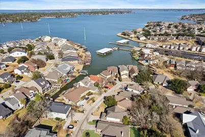 115 Harbour Town Circle, Conroe, TX 77356 - Photo 19