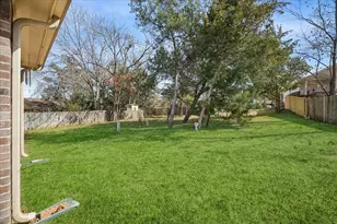 115 Harbour Town Cir, Conroe, TX 77356 - Photo 17