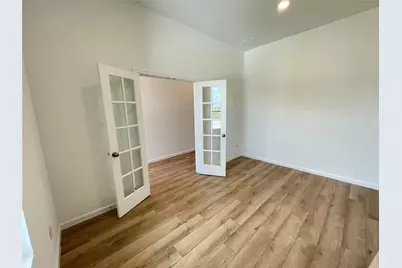 2821 Palm Branch Drive, Texas City, TX 77568 - Photo 3