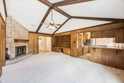 1807 Parkcrest Street, Alvin, TX 77511 - Photo 3