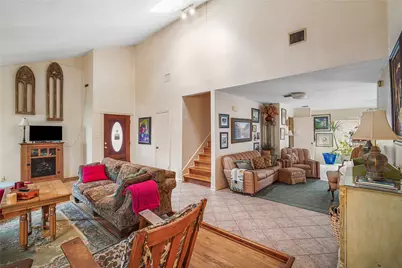 3302 Hunterwood Drive, Missouri City, TX 77459 - Photo 3