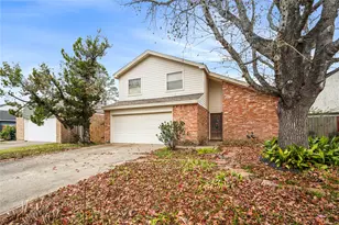 3302 Hunterwood Dr, Missouri City, TX 77459 - Photo 1