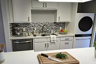 14333 Memorial Dr, Houston, TX 77079 - Photo 7