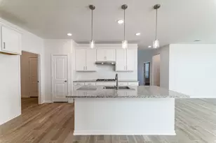13821 Sabine Lk Dr, Texas City, TX 77568 - Photo 9