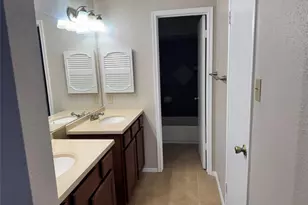 3600 Jeanetta St, Houston, TX 77063 - Photo 5