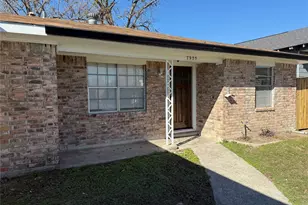 7905 Farnsworth St, Houston, TX 77022 - Photo 3