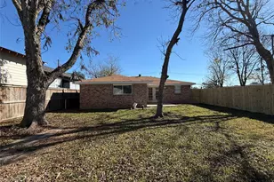 7905 Farnsworth St, Houston, TX 77022 - Photo 23