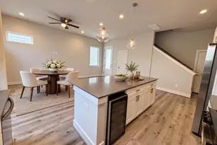 319 Charlock St, Houston, TX 77022 - Photo 3