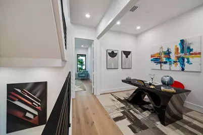 511 W Polk Street, Houston, TX 77019 - Photo 17