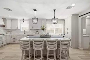 10002 Springwood Forest Dr, Houston, TX 77080 - Photo 17
